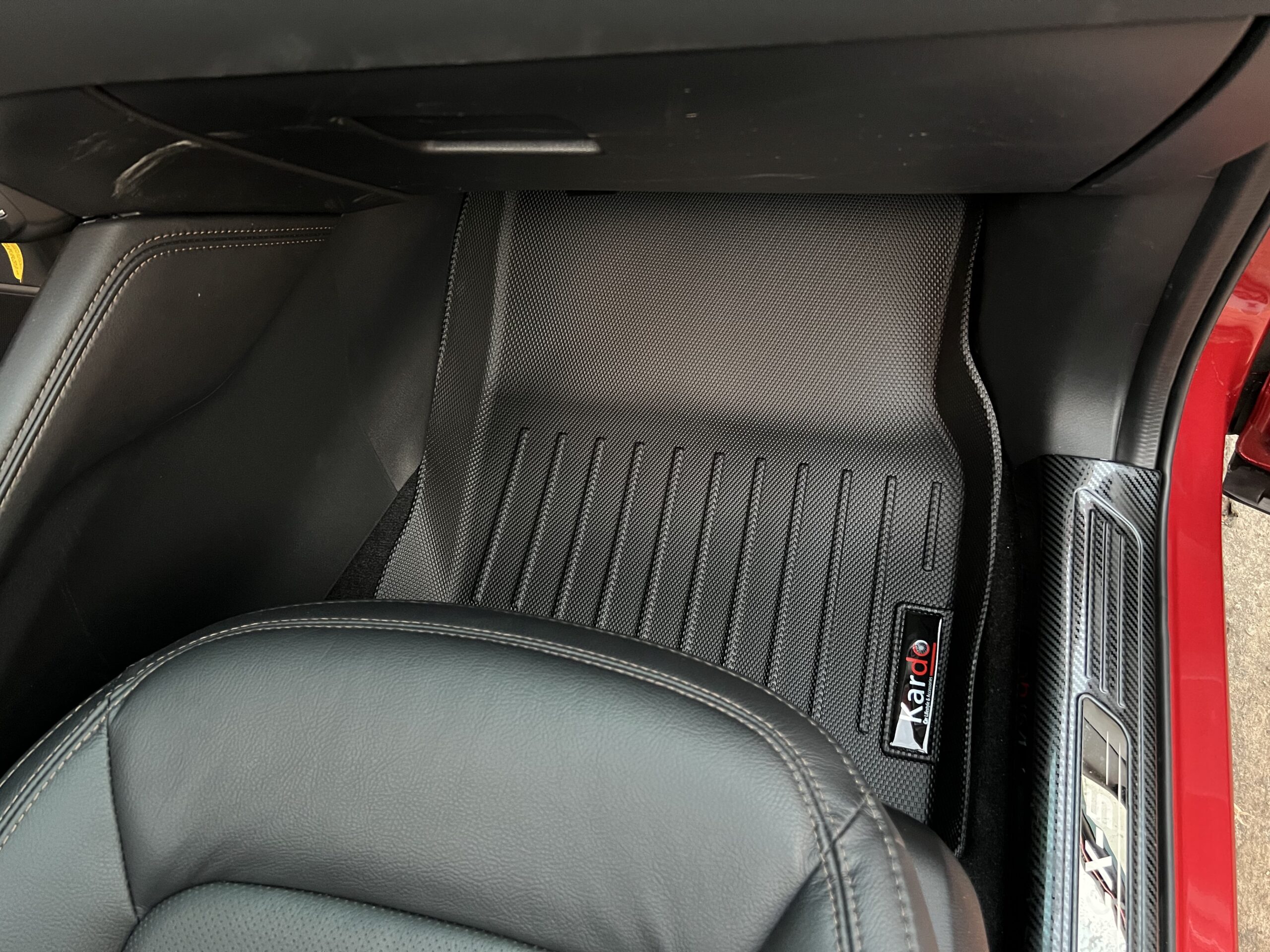 Thảm Lót Sàn Xe Ford Everest Thương Hiệu Kardo